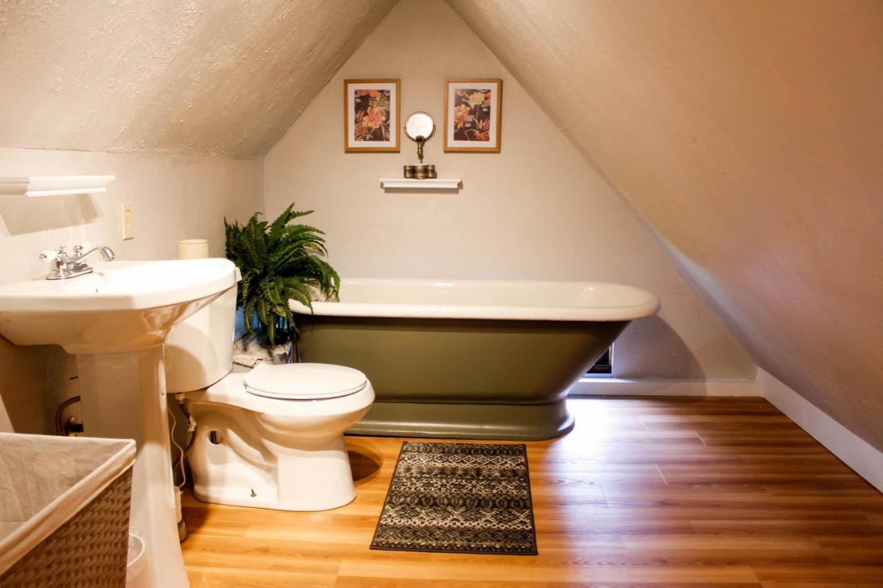 Linda Sue Manor Pansiyon Sioux City Dış mekan fotoğraf
